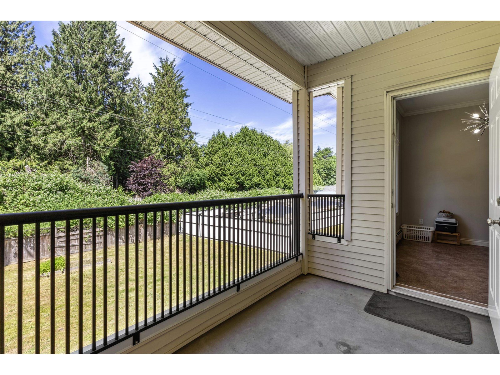 Photo 23 of 6453 141 A Street, Surrey BC