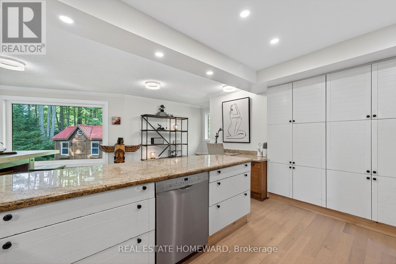 Photo 4 of 607175 River Road N, Mulmur ON