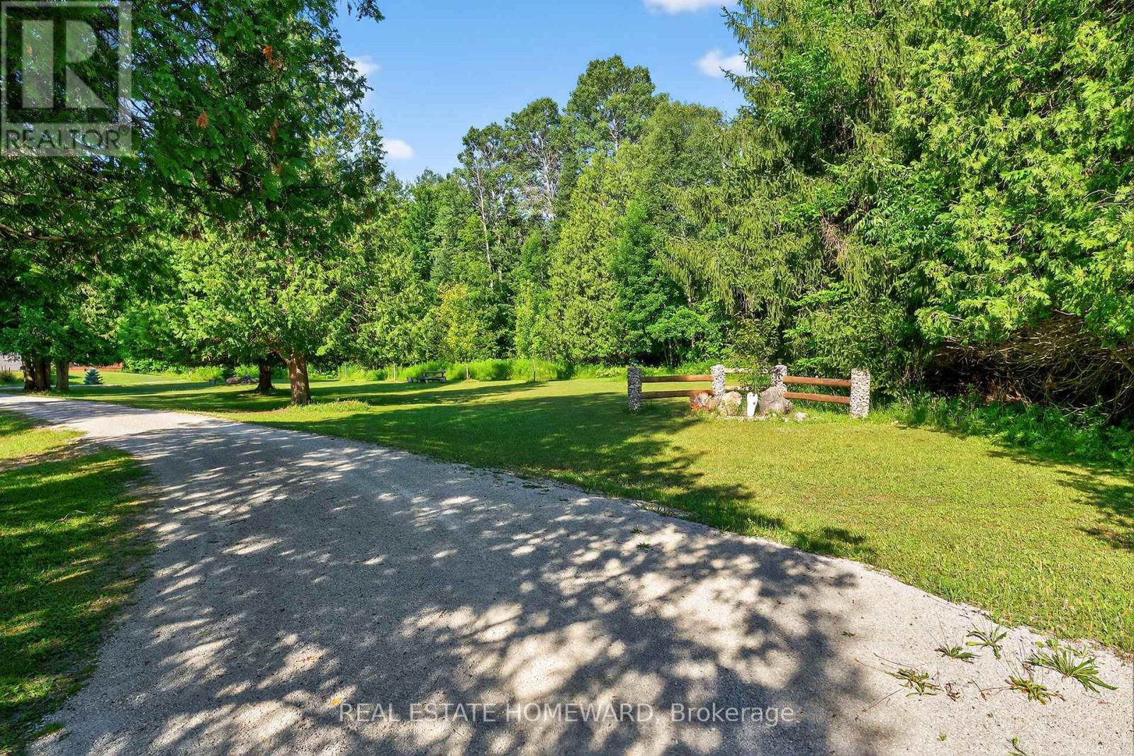 Photo 32 of 607175 River Road N, Mulmur ON