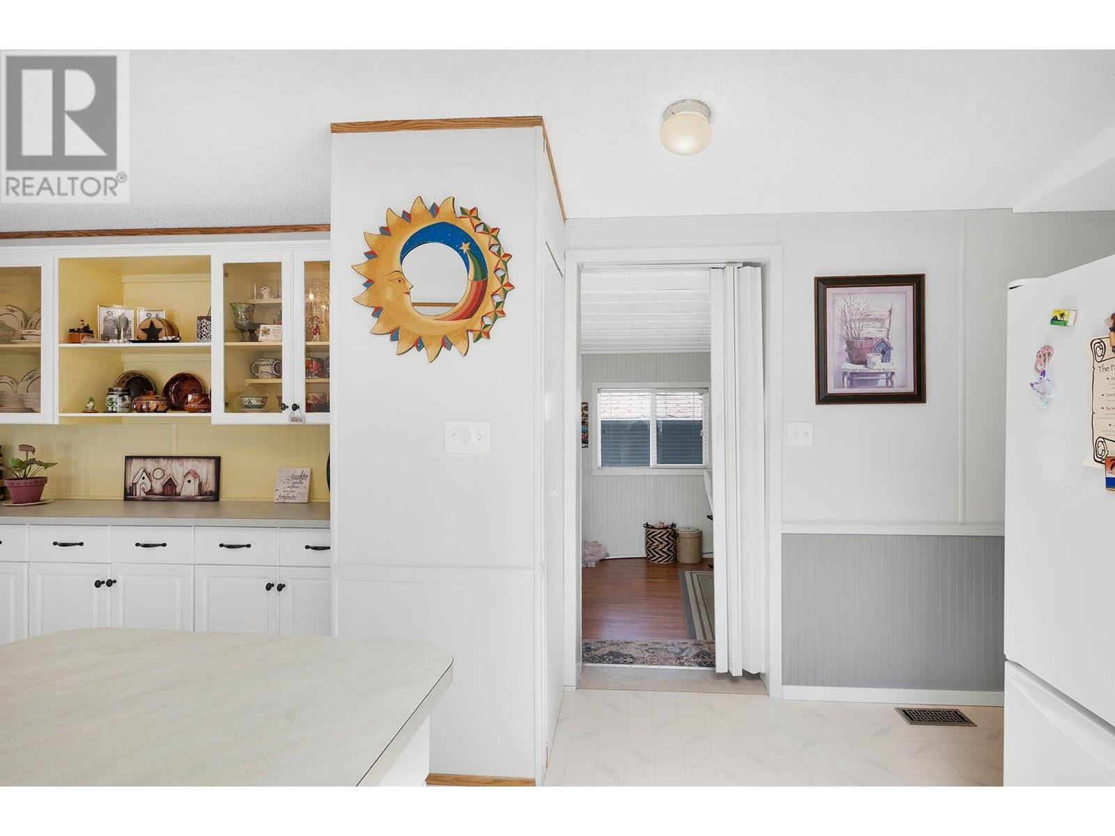 Photo 8 of 2400 Oakdale Way Unit 30, Kamloops BC
