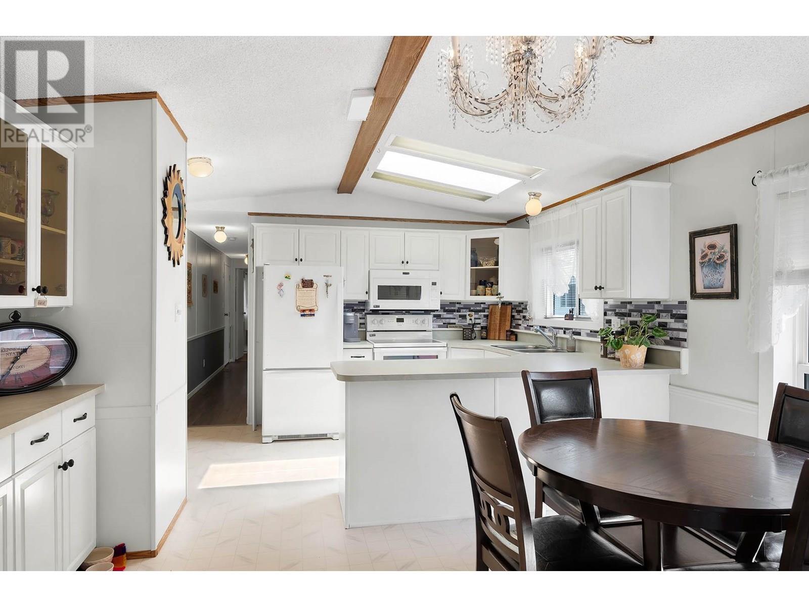 Photo 11 of 2400 Oakdale Way Unit 30, Kamloops BC