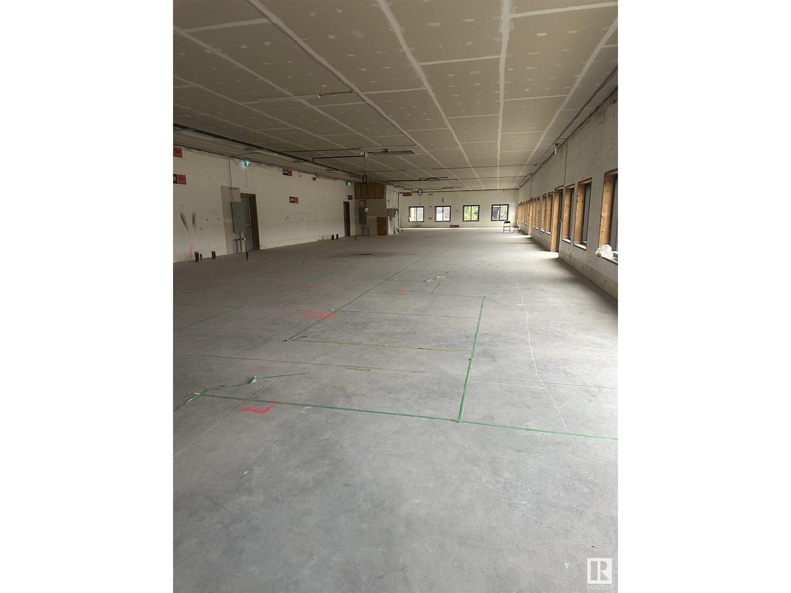 Photo 2 of 204 5708 47 St, Leduc AB