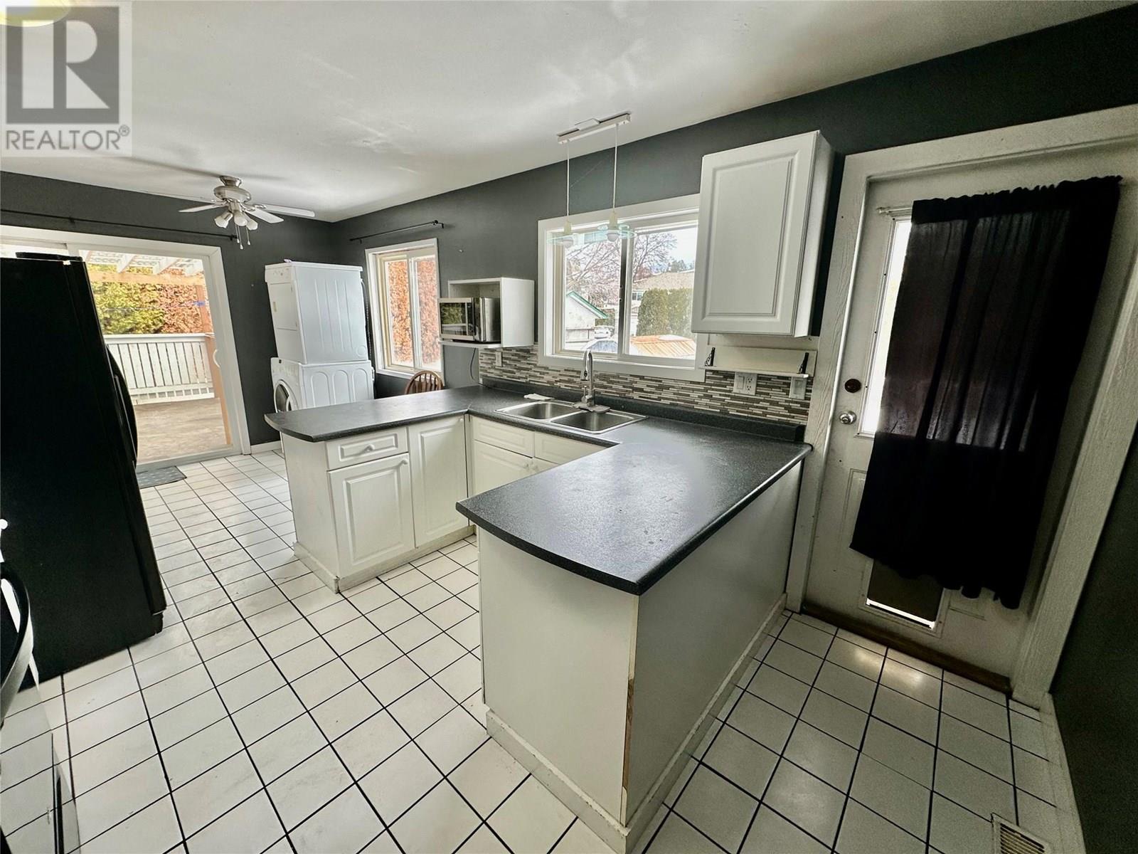 Photo 26 of 475 Hollywood Road S, Kelowna BC
