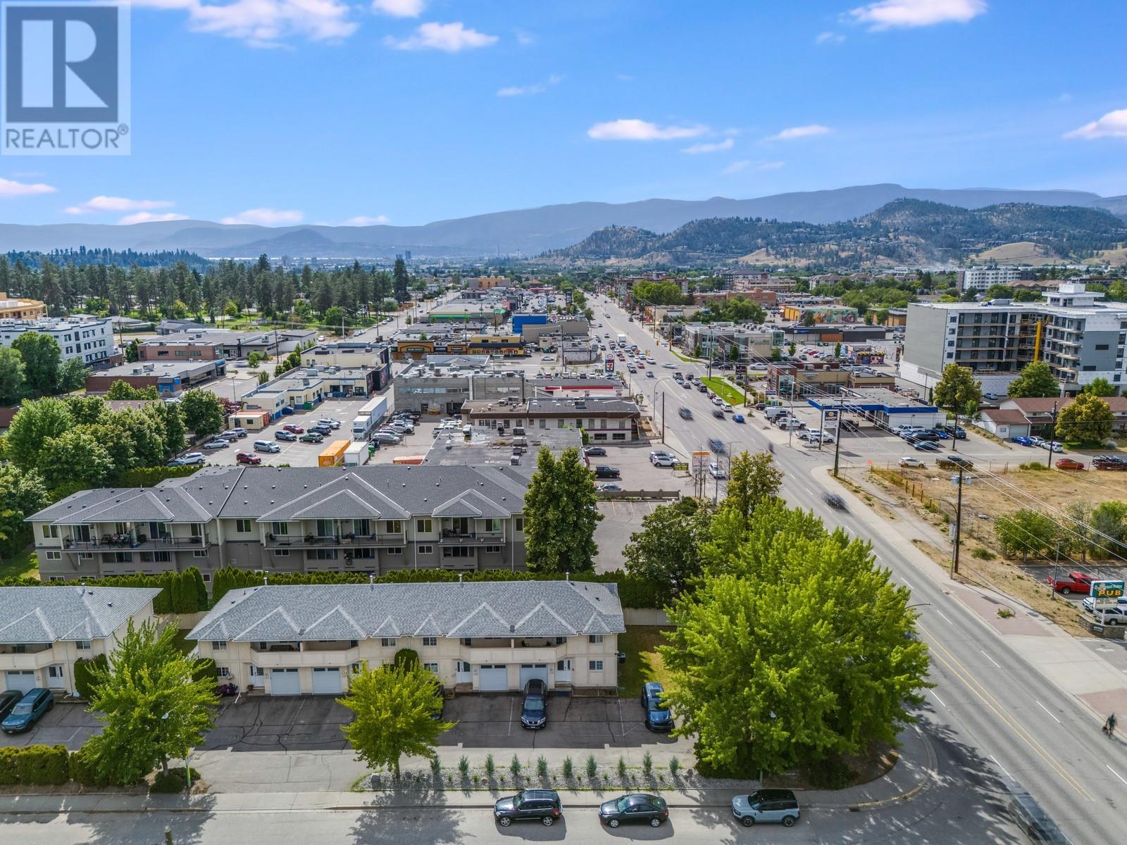 Photo 6 of 142 Prior Road S, Kelowna BC