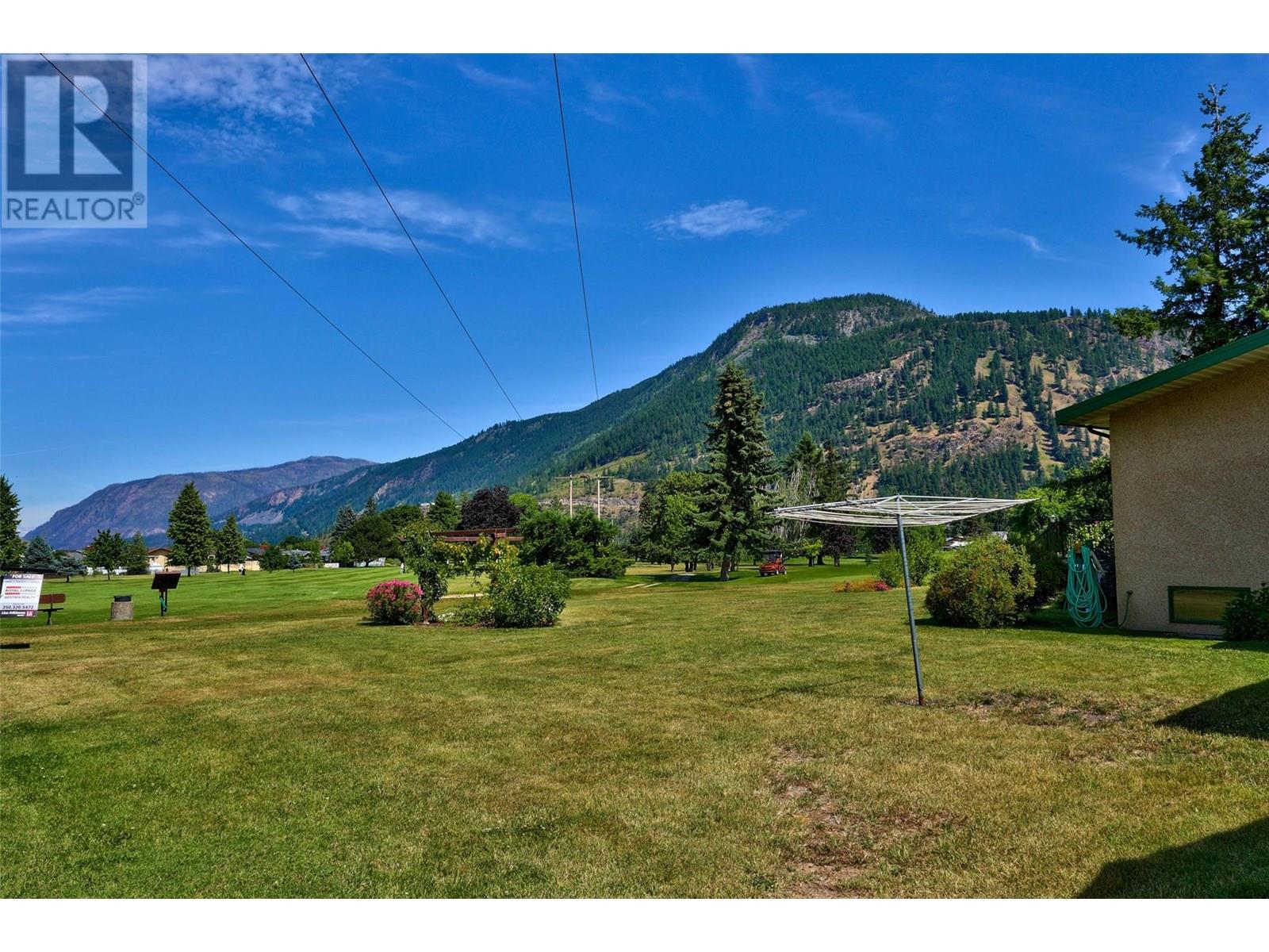 Photo 5 of 515 Pine Street, Chase BC