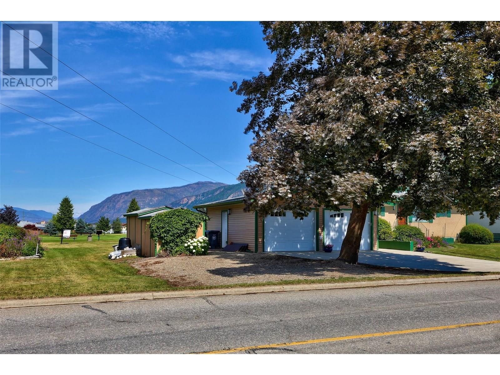 Photo 37 of 515 Pine Street, Chase BC