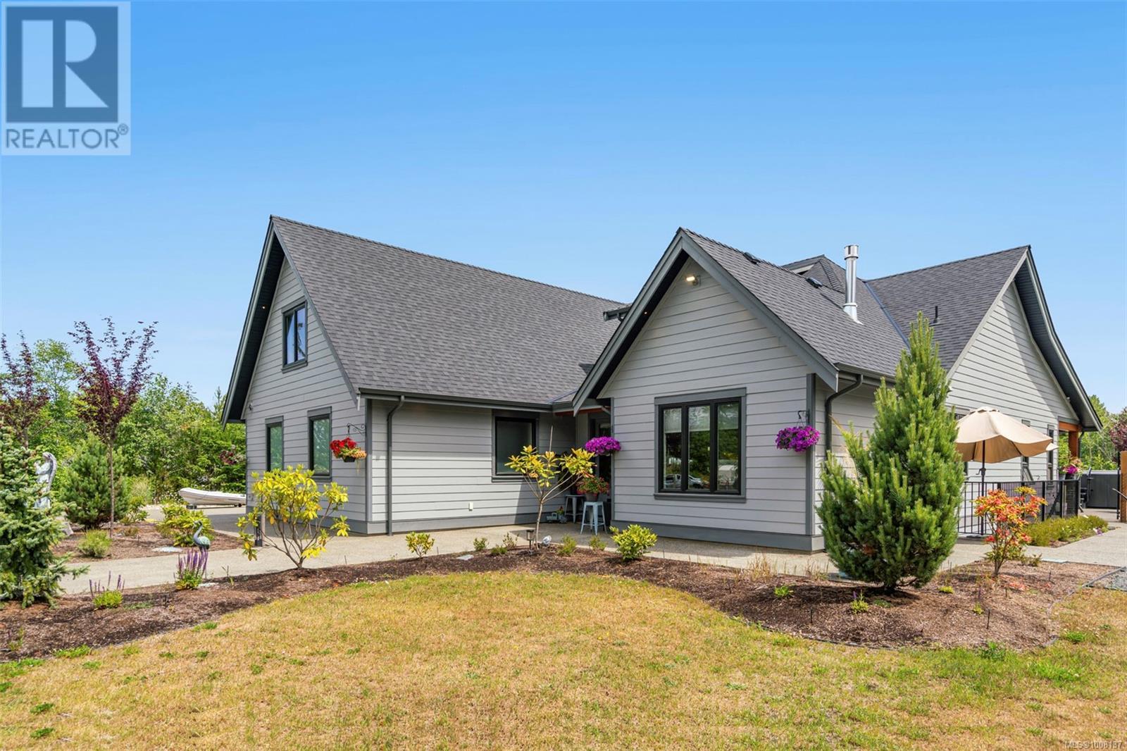 Photo 21 of 1248 Station Rd, Coombs BC