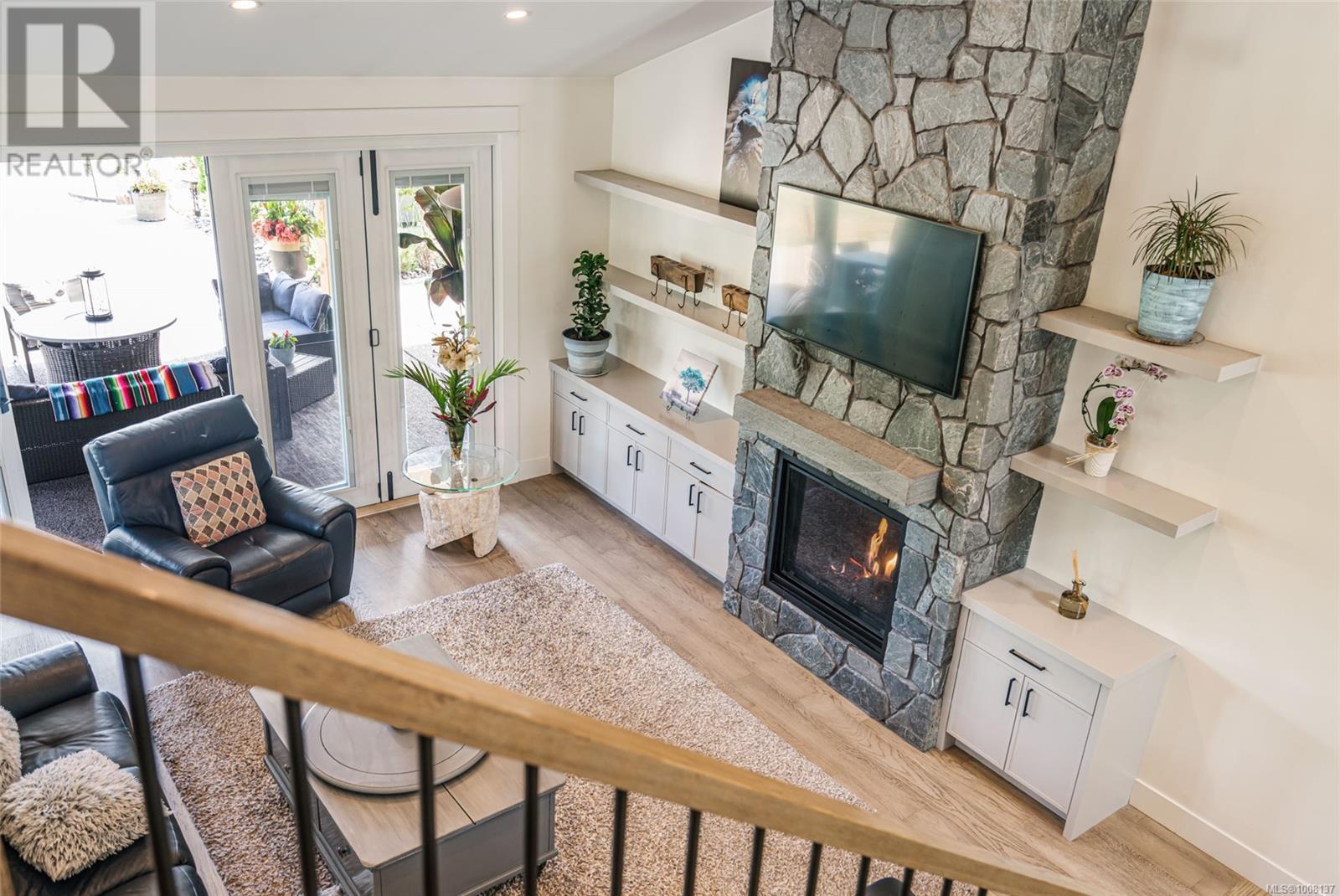 Photo 4 of 1248 Station Rd, Coombs BC