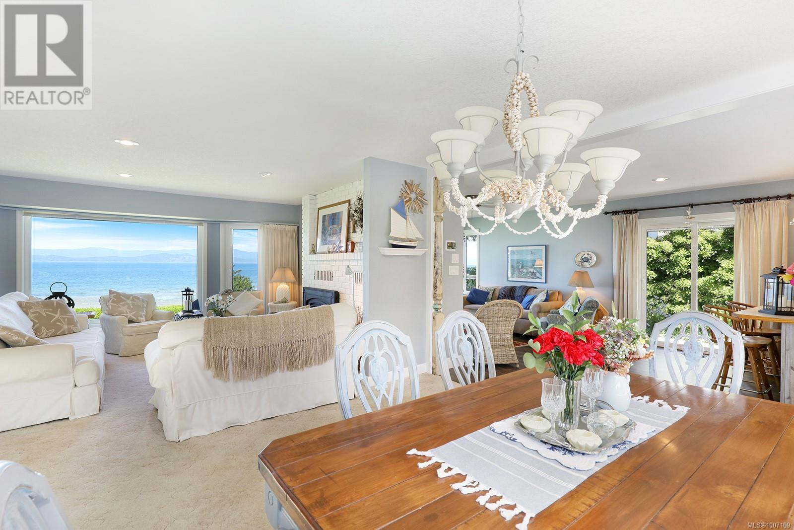 Photo 22 of 1009 Eaglecrest Dr, Qualicum Beach BC