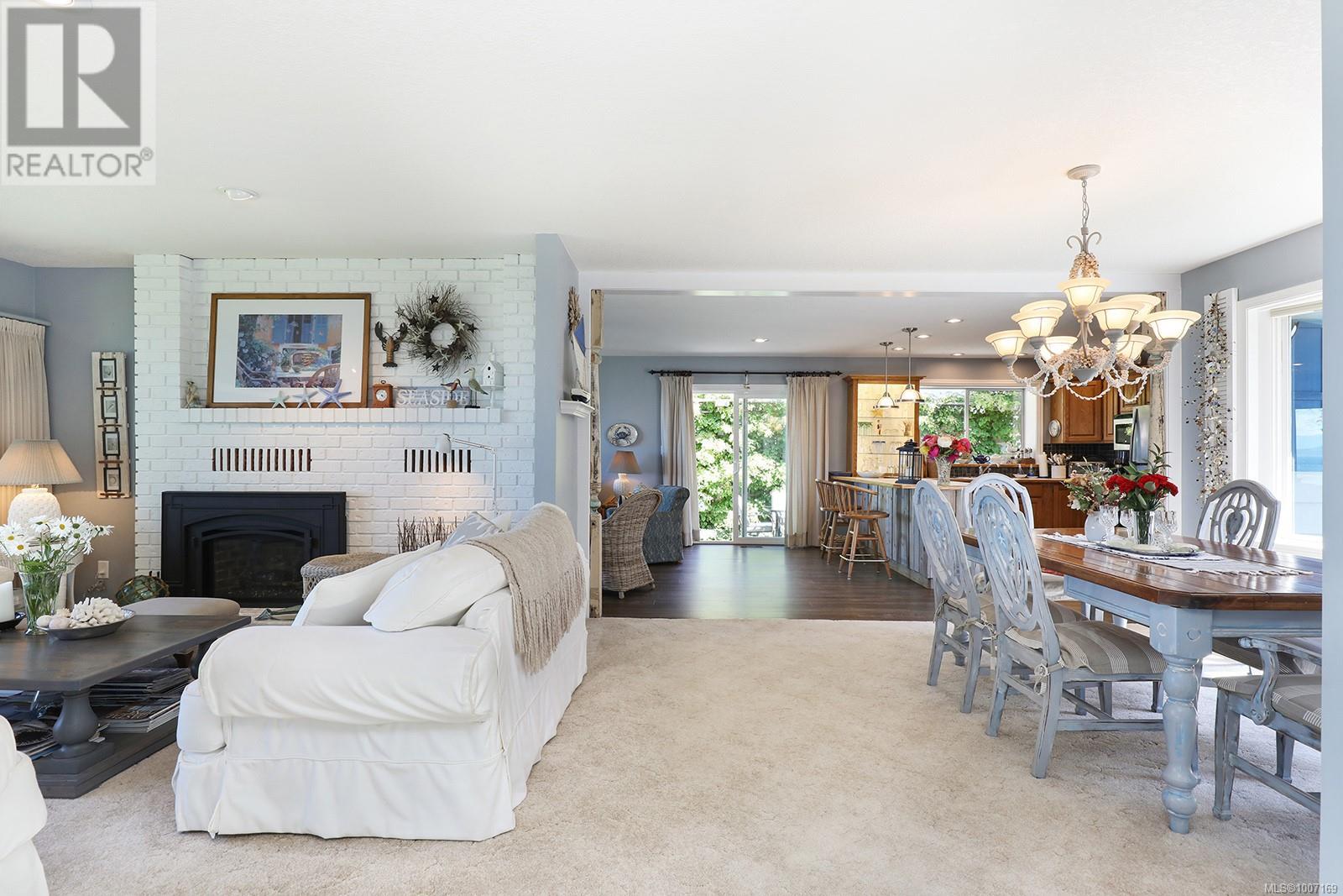 Photo 20 of 1009 Eaglecrest Dr, Qualicum Beach BC