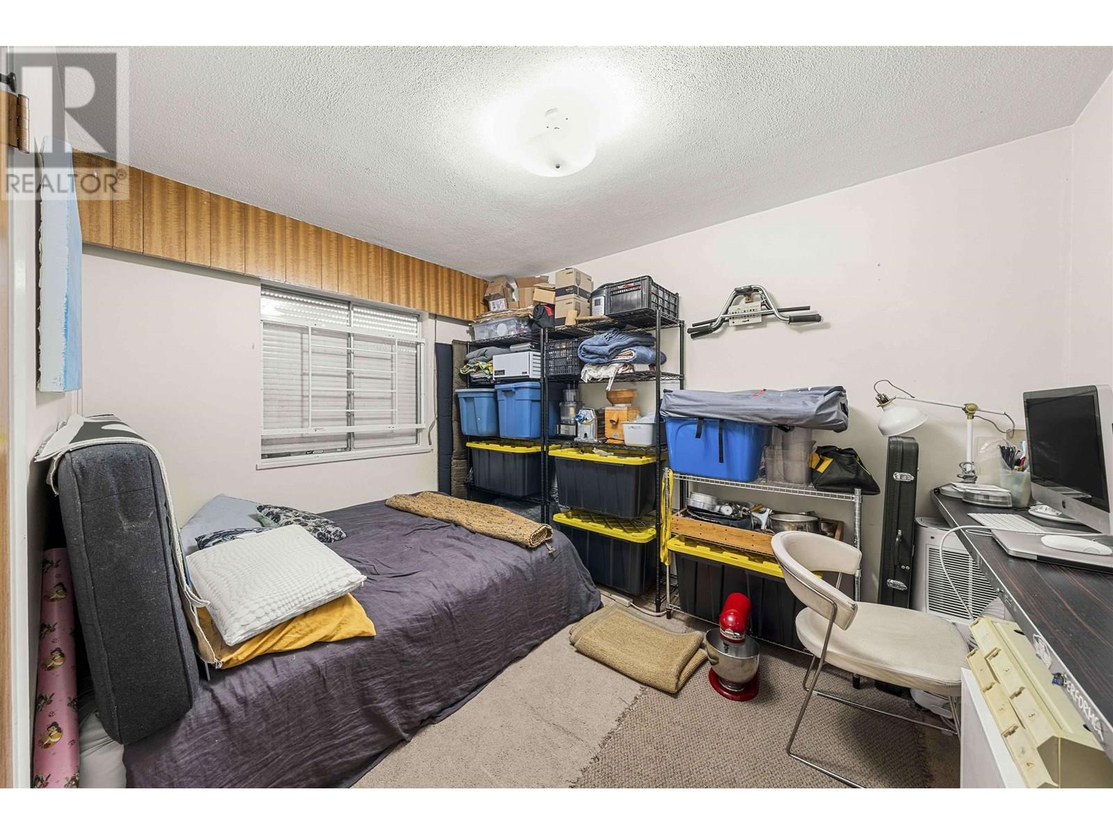 Photo 16 of 4561 Manor Street, Vancouver BC