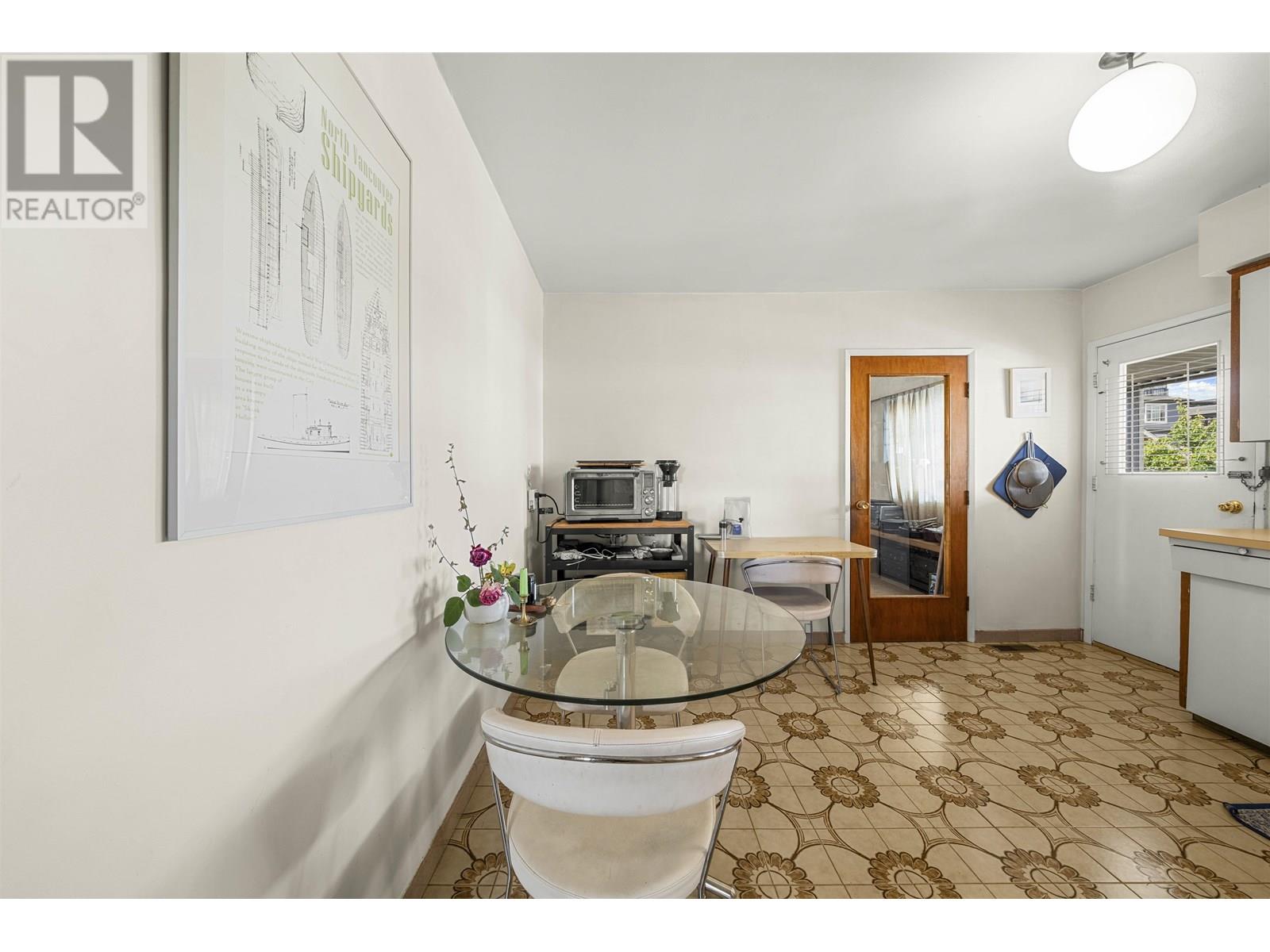 Photo 37 of 4561 Manor Street, Vancouver BC