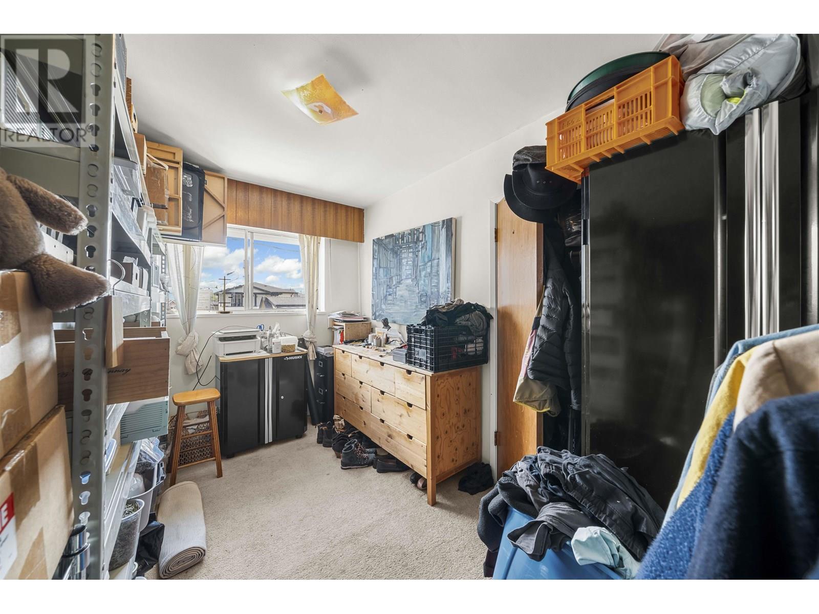 Photo 32 of 4561 Manor Street, Vancouver BC
