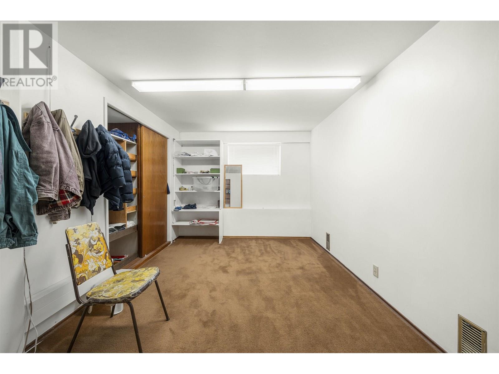 Photo 23 of 4561 Manor Street, Vancouver BC