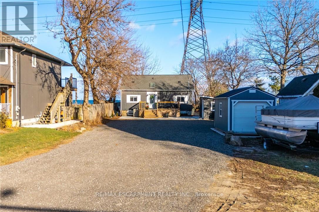 Photo 20 of 735 Beach Boulevard, Hamilton ON