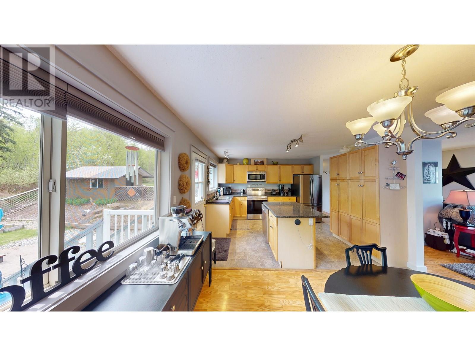 1580 DODDS AVENUE, Quesnel