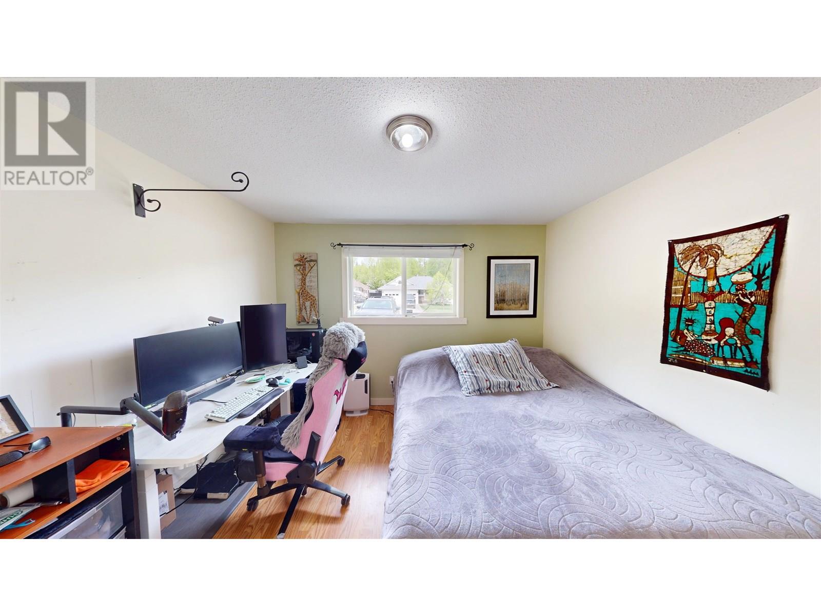 1580 DODDS AVENUE, Quesnel