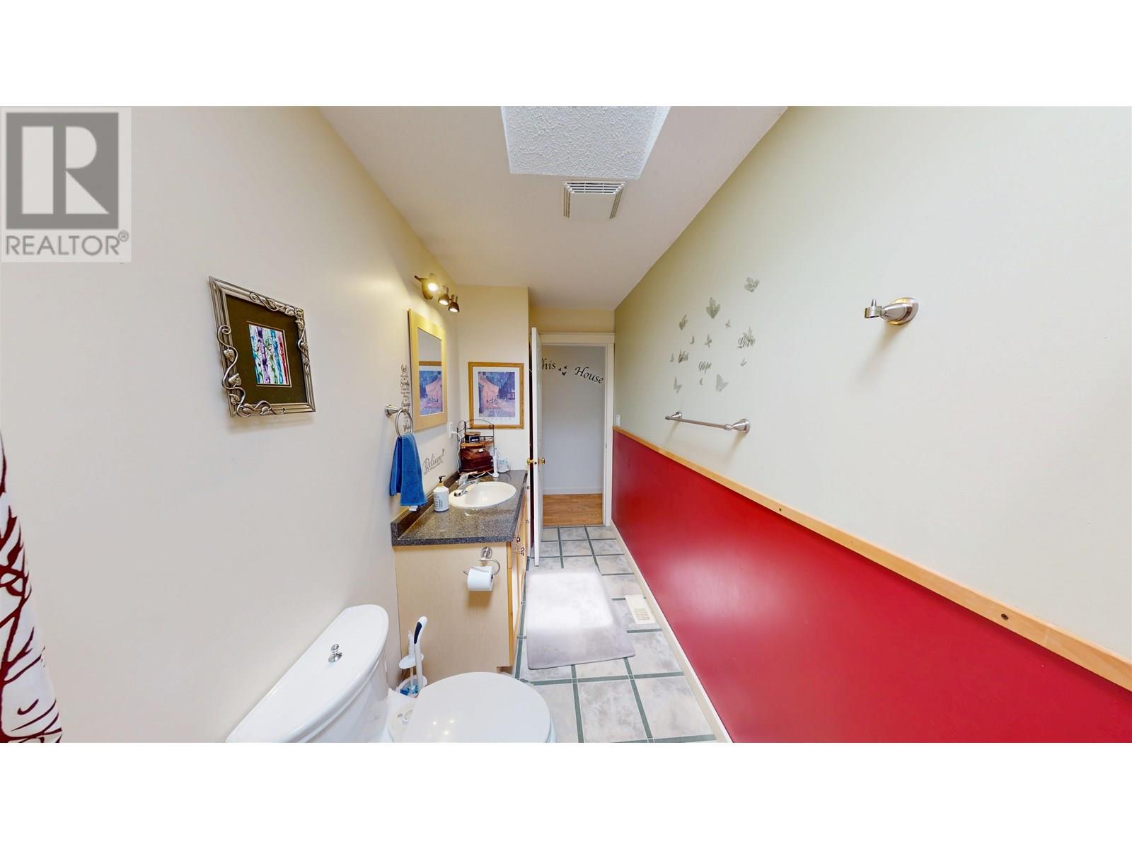 1580 DODDS AVENUE, Quesnel