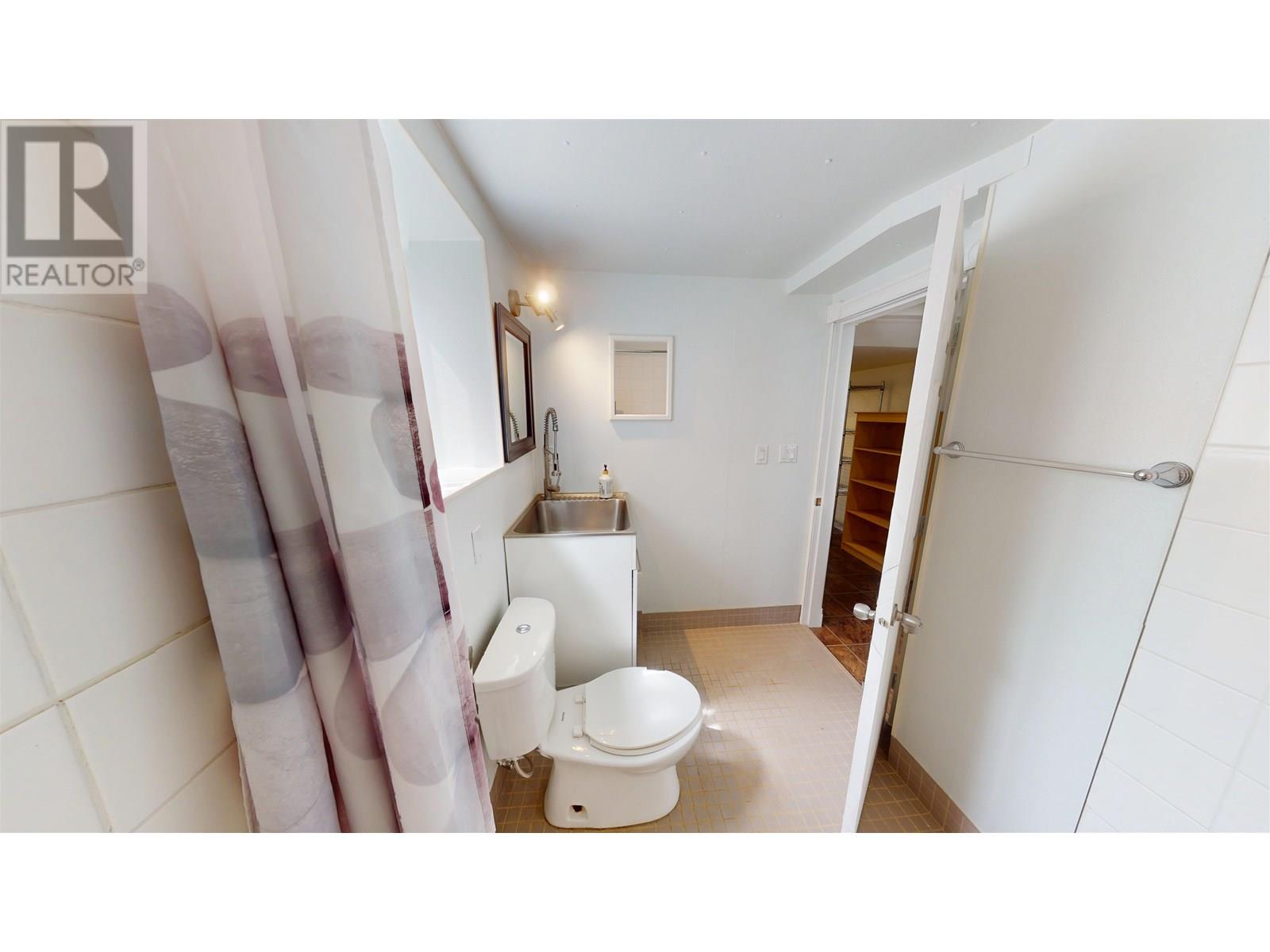 1580 DODDS AVENUE, Quesnel