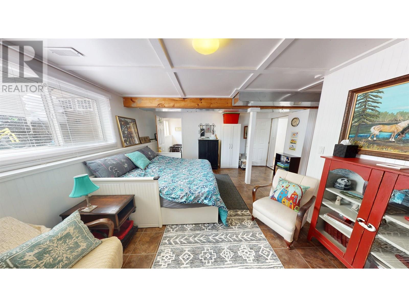 1580 DODDS AVENUE, Quesnel