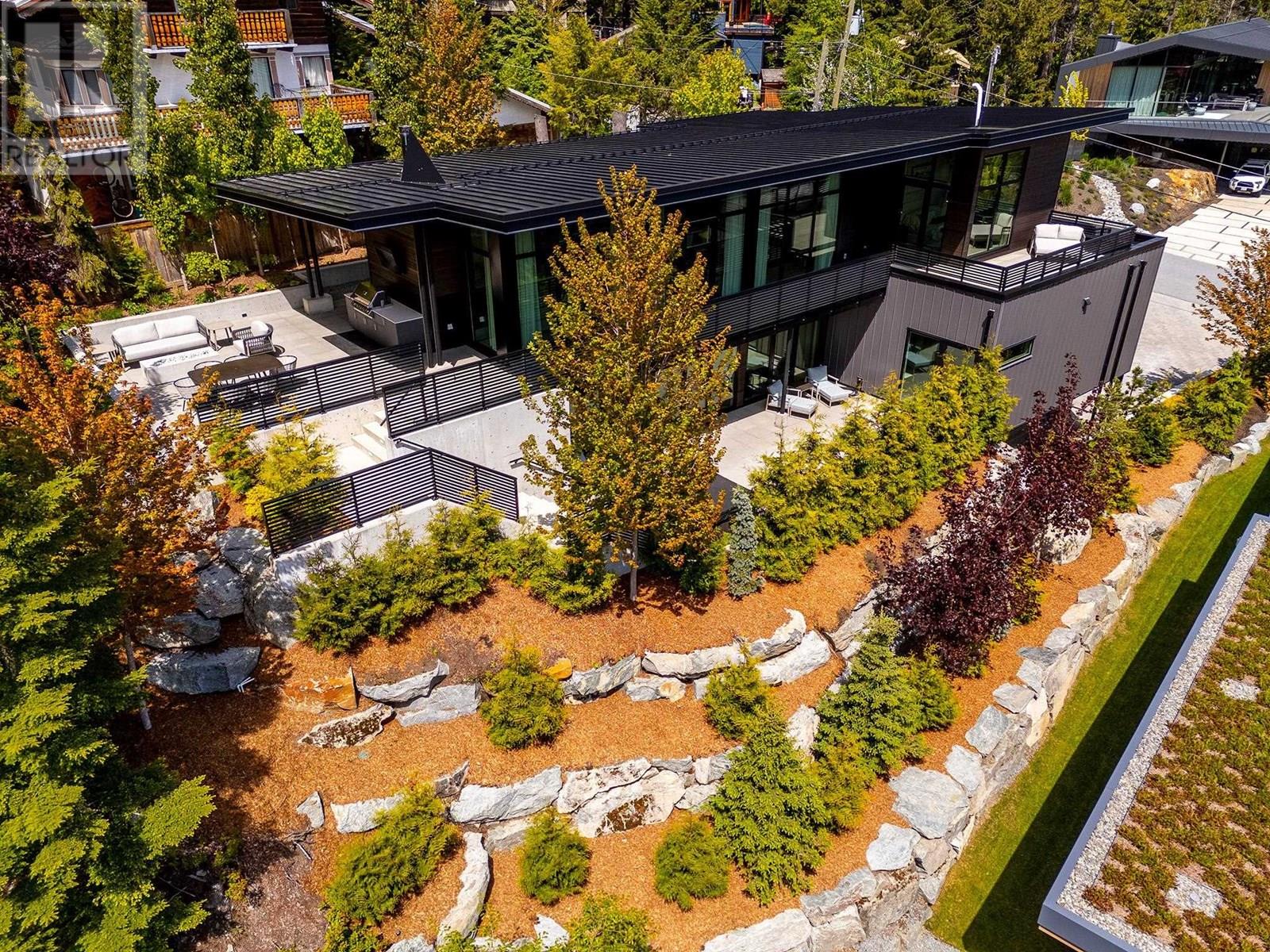 8504 DRIFTER WAY, Whistler