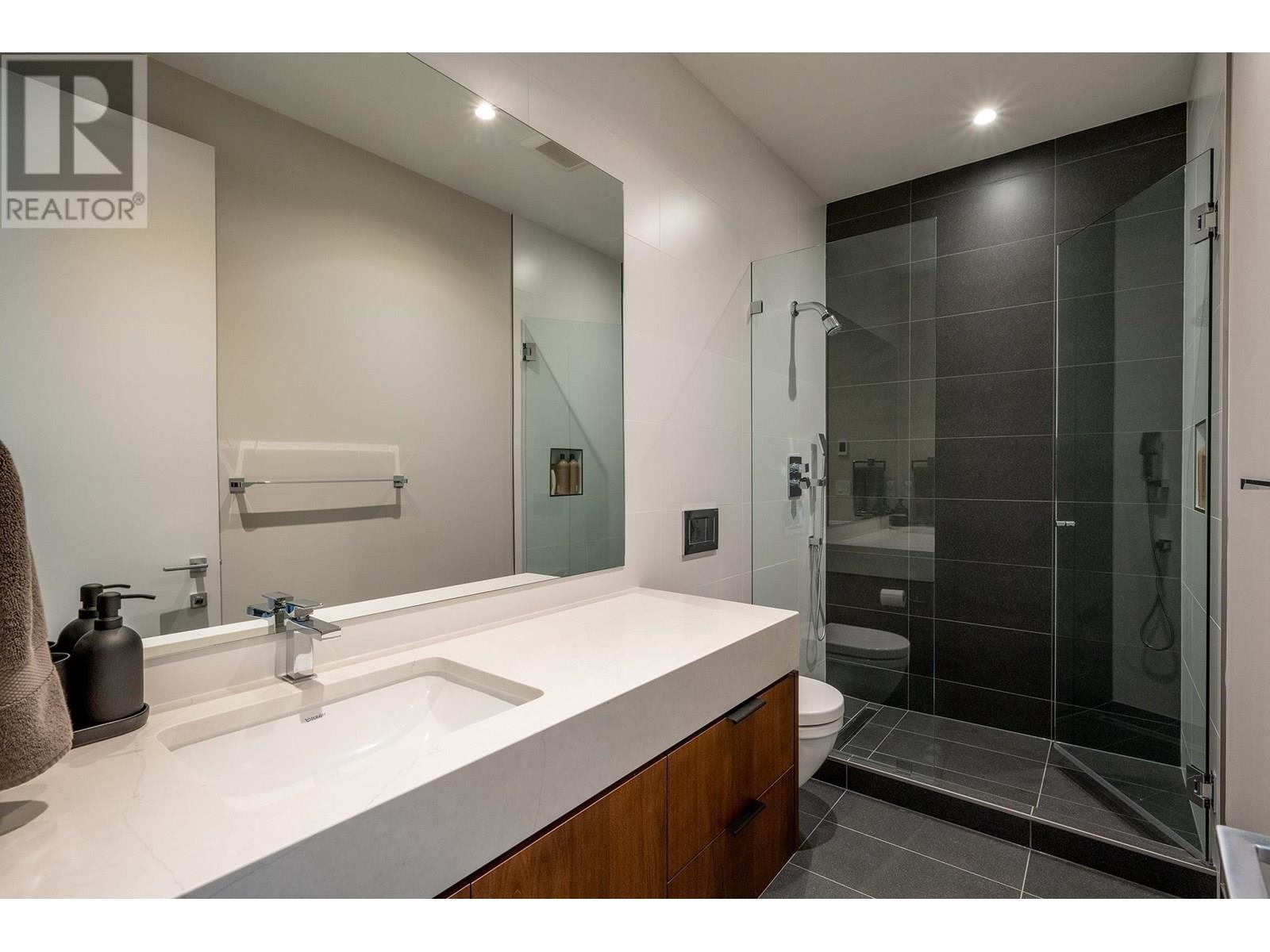 8504 DRIFTER WAY, Whistler