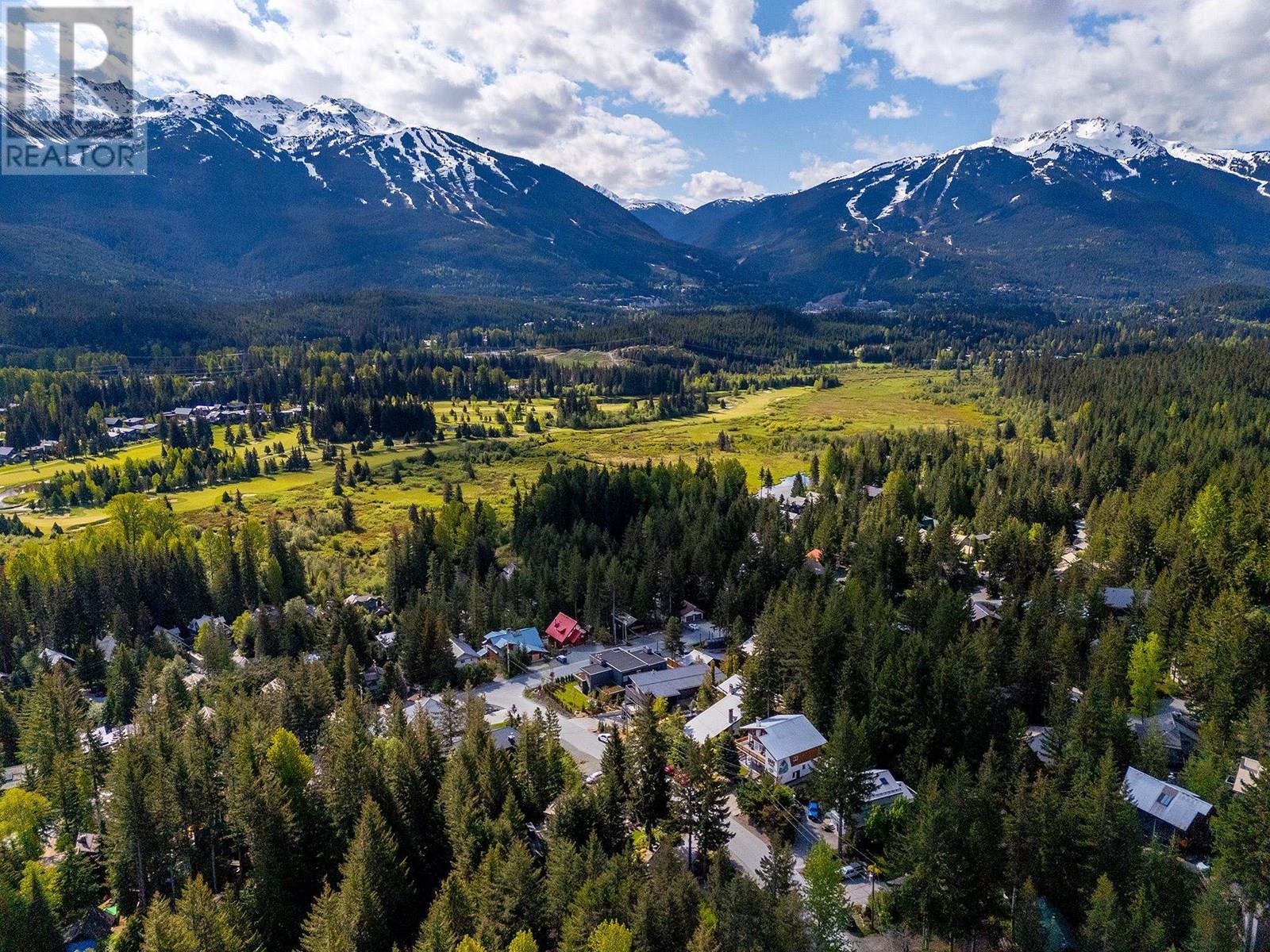 8504 DRIFTER WAY, Whistler