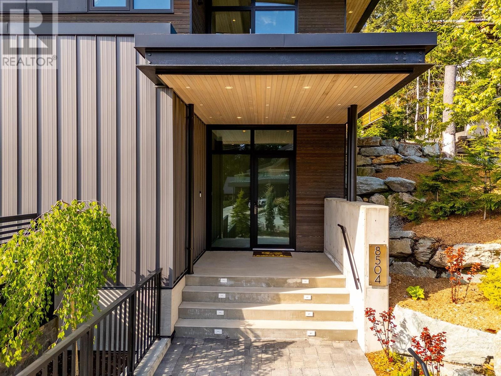 8504 DRIFTER WAY, Whistler