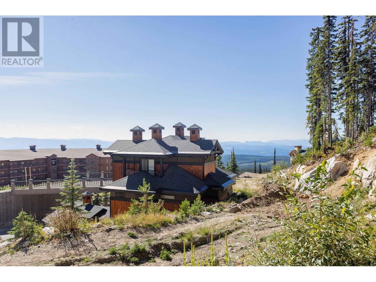 465 Feathertop Way, Big White