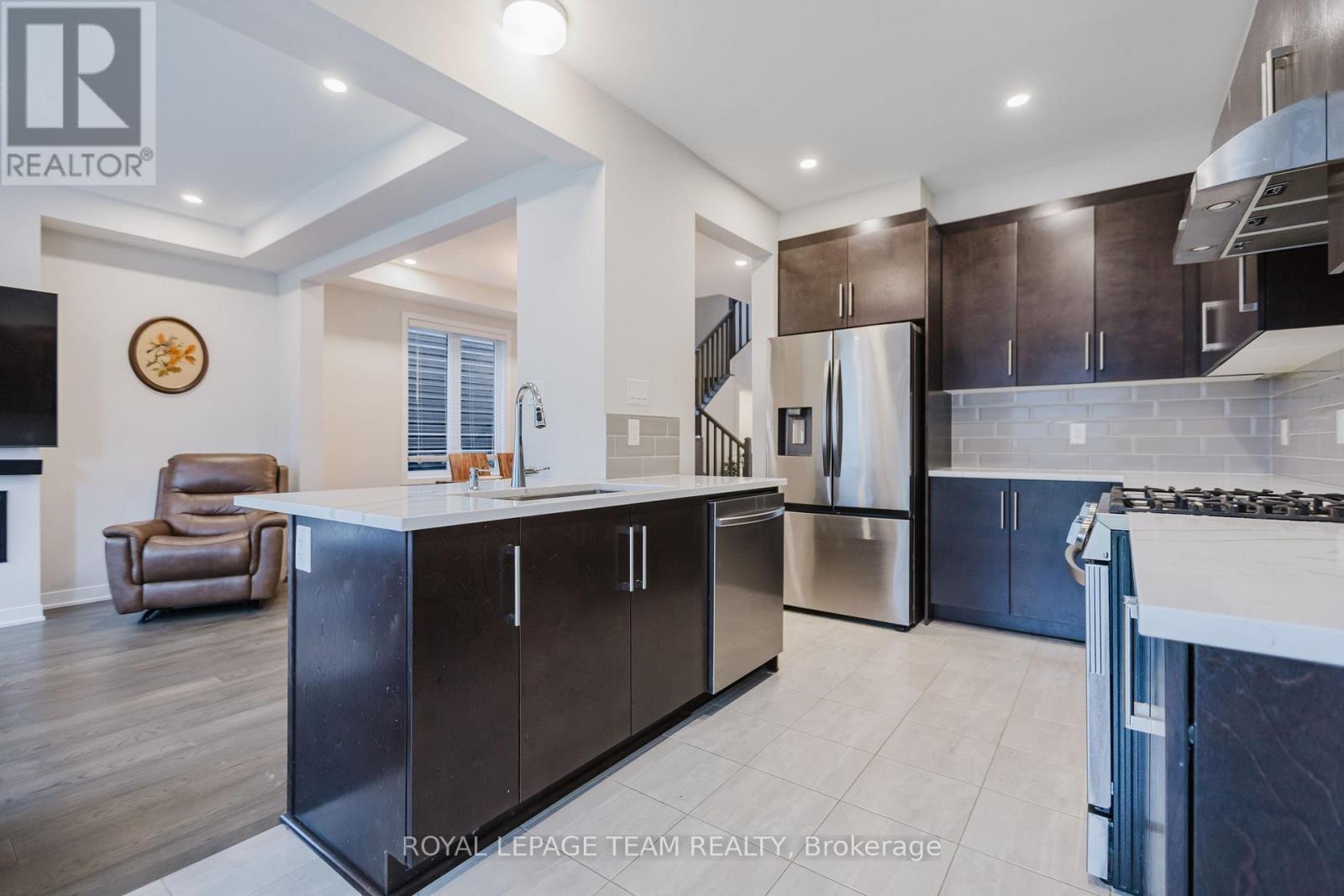 Photo 34 of 611 Fenwick Way, Ottawa ON