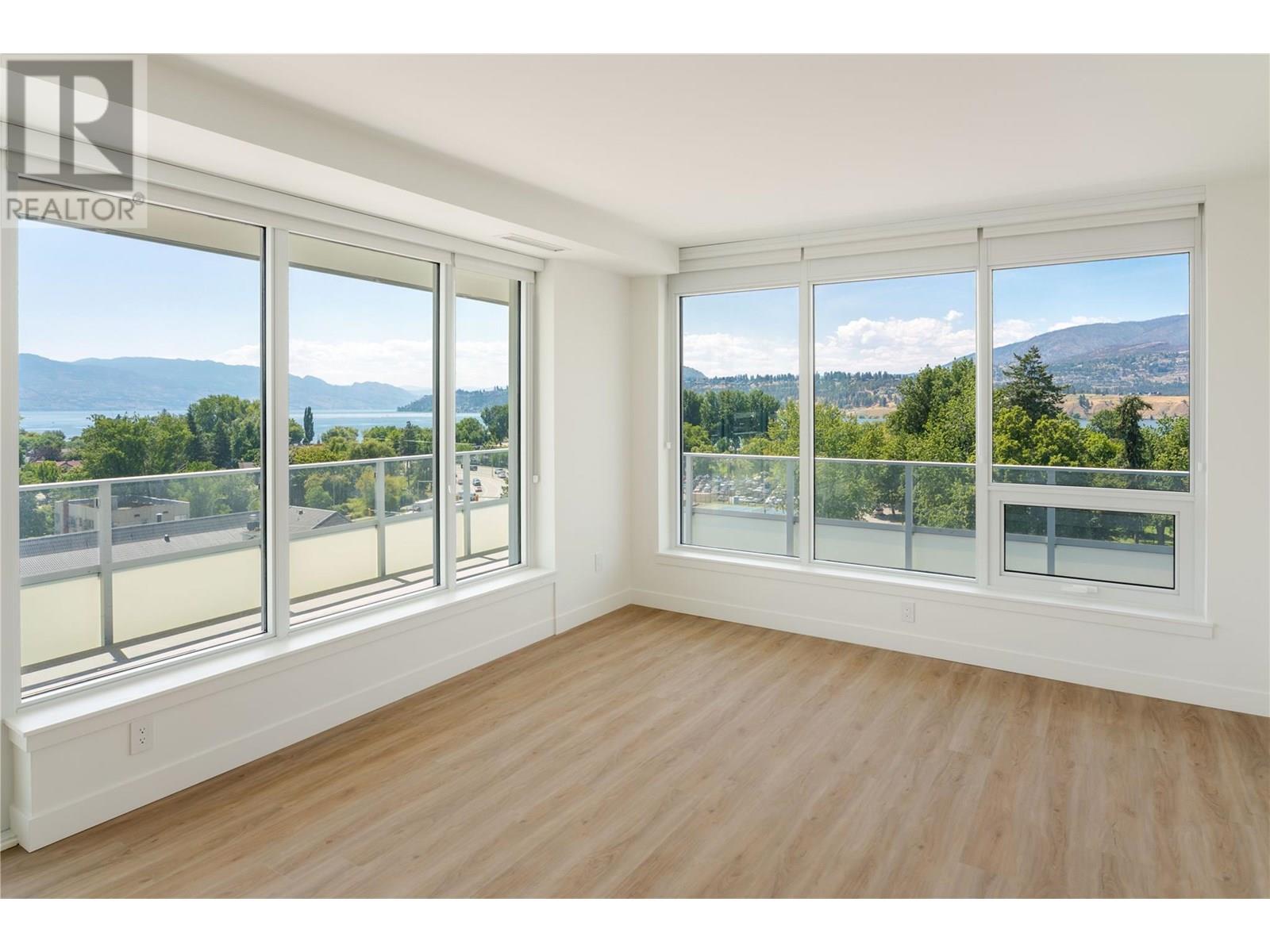#707 238 LEON AVENUE - Image 25