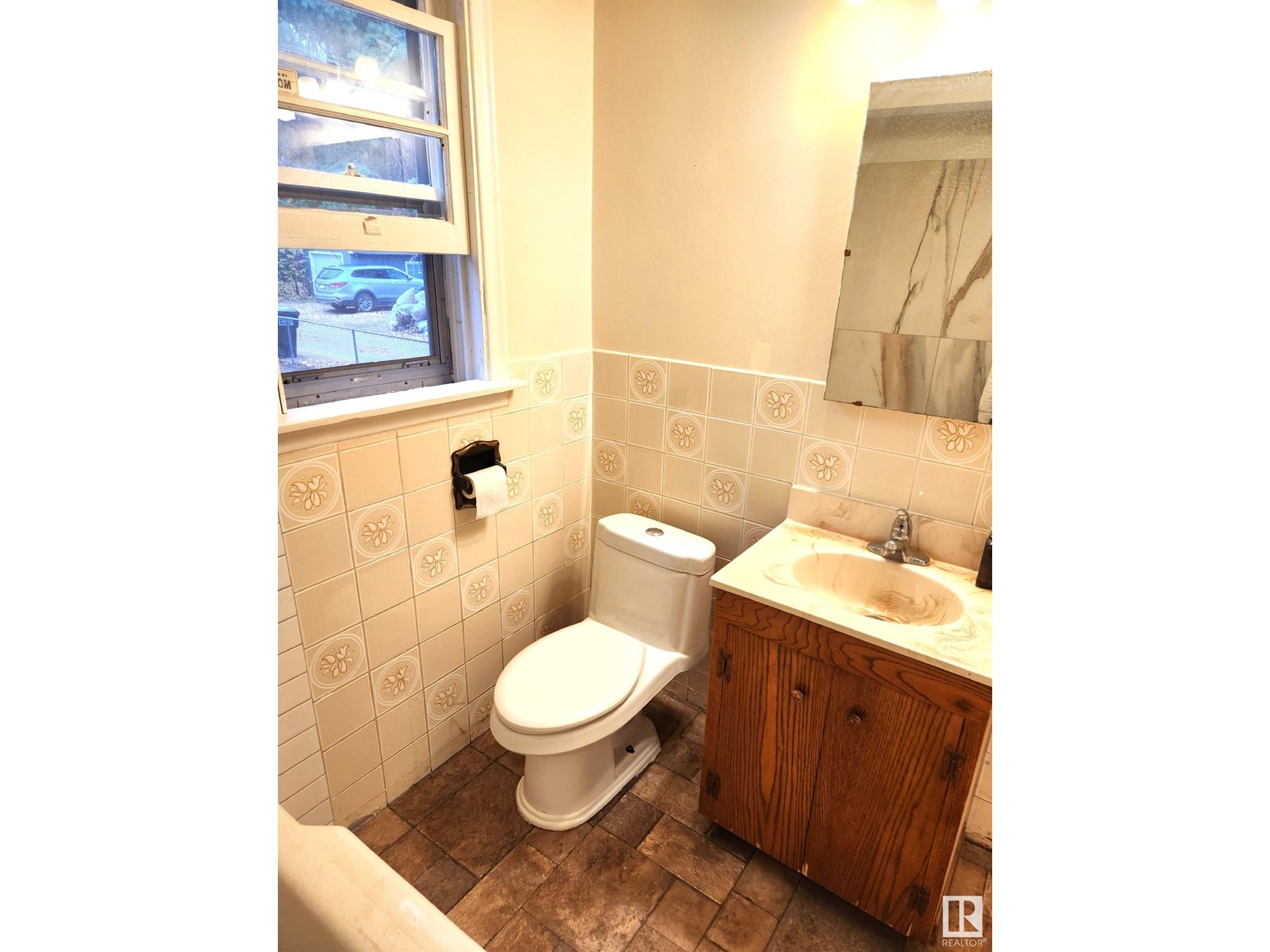 Photo 15 of 10215 138 St Nw Nw, Edmonton AB