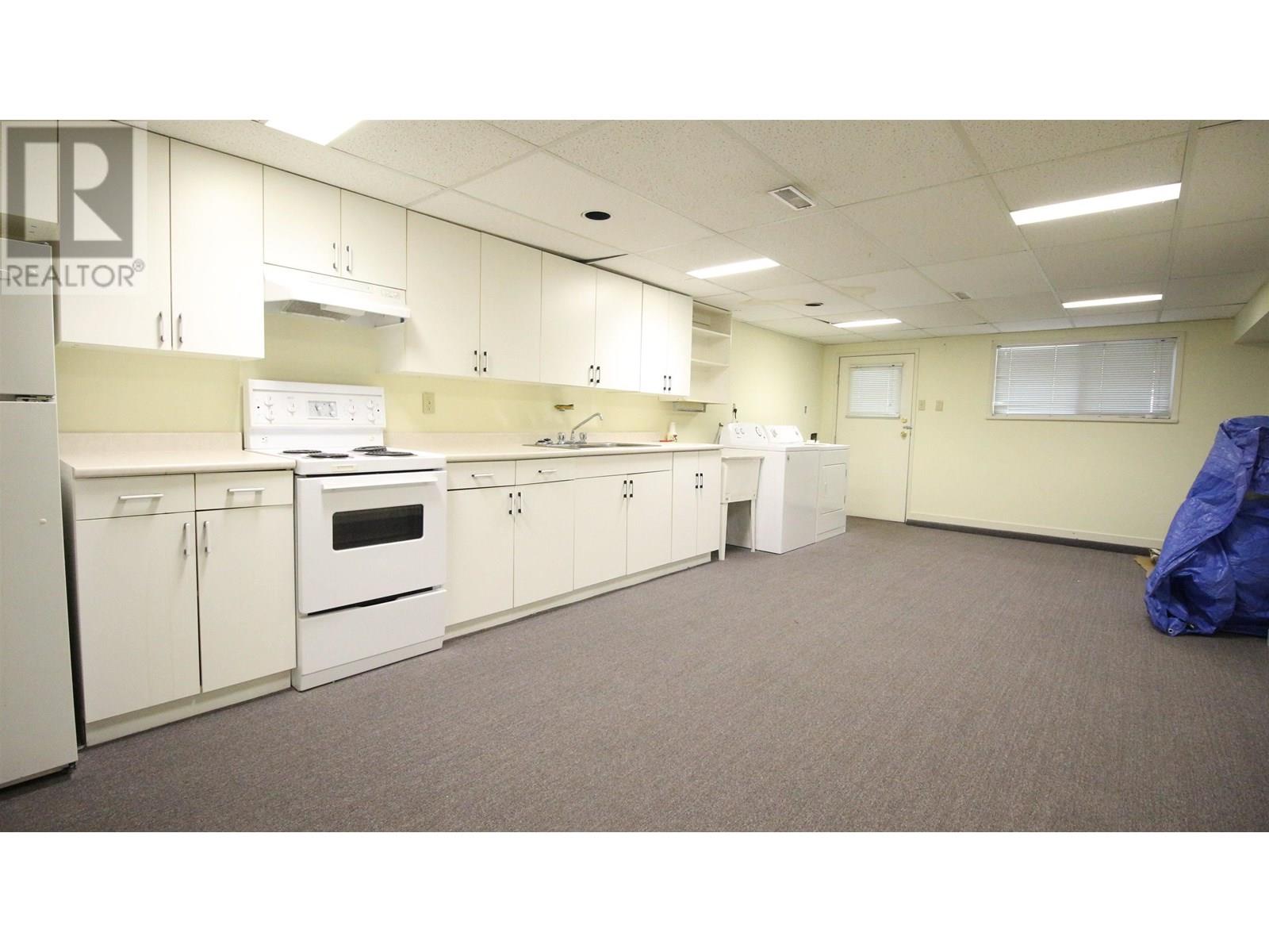 Photo 12 of 840 Rochester Avenue, Coquitlam BC