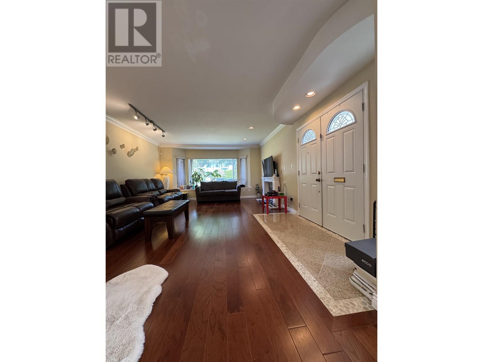 Photo 9 of 8519 French Street, Vancouver BC