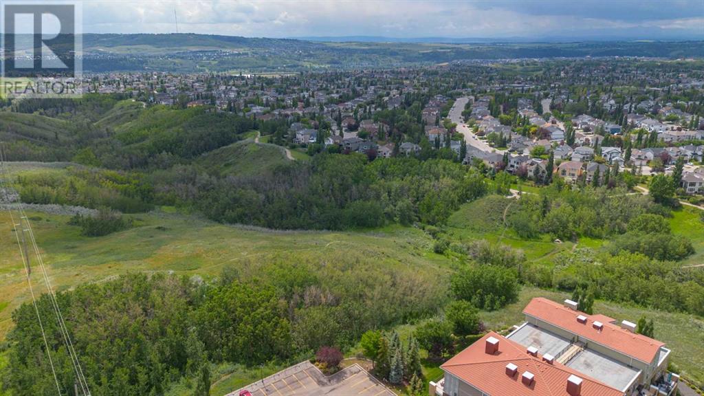 Single Family House for Sale in   Tuscany Boulevard NW Tuscany Calgary 