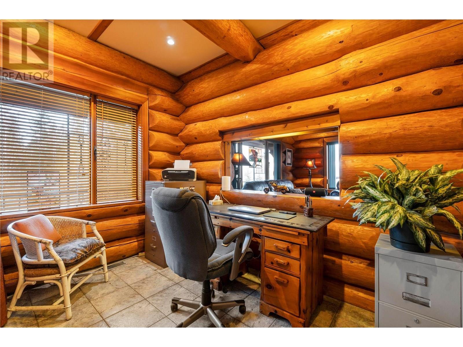 4955 Ivy Road, Eagle Bay