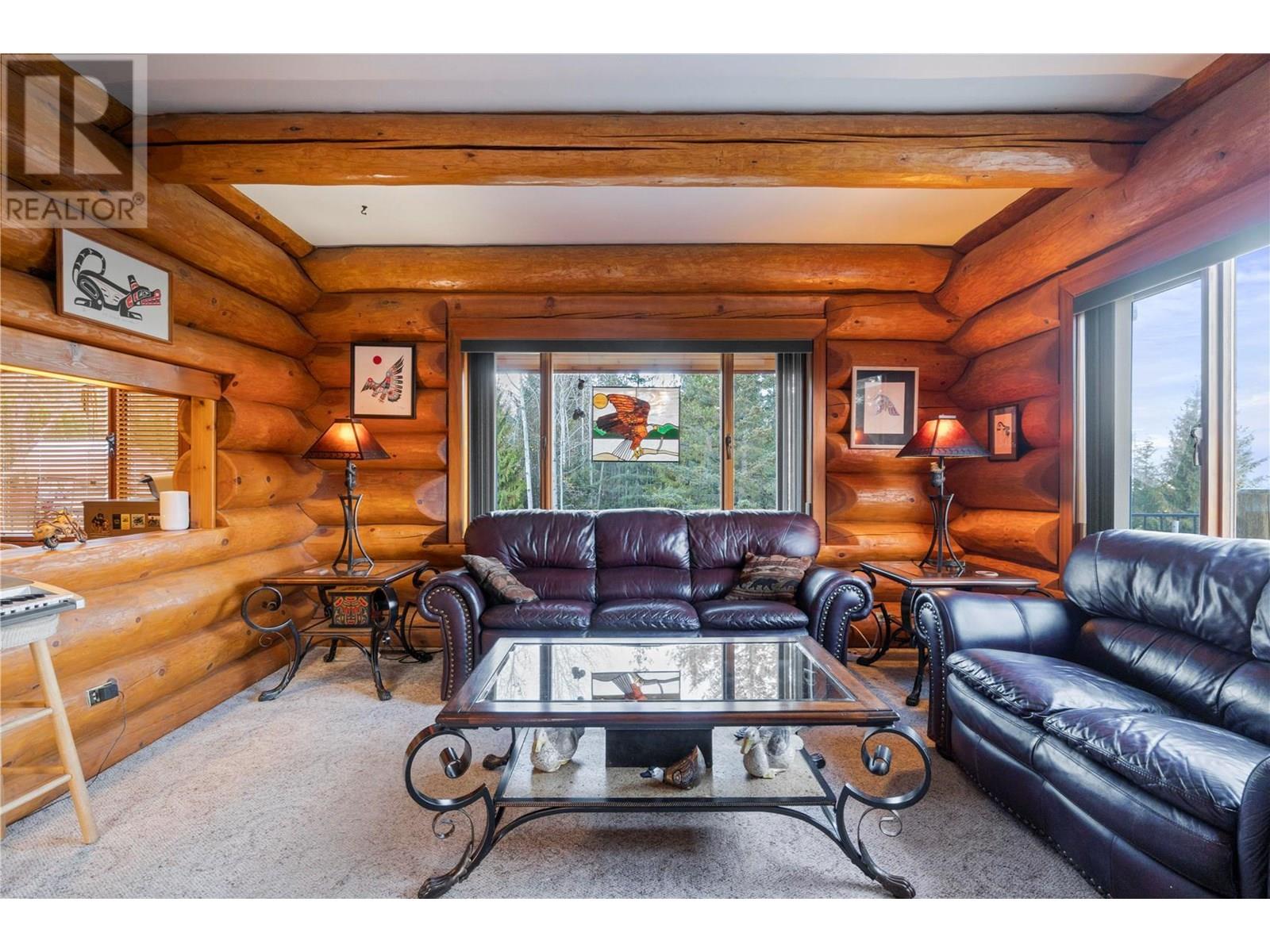 4955 Ivy Road, Eagle Bay