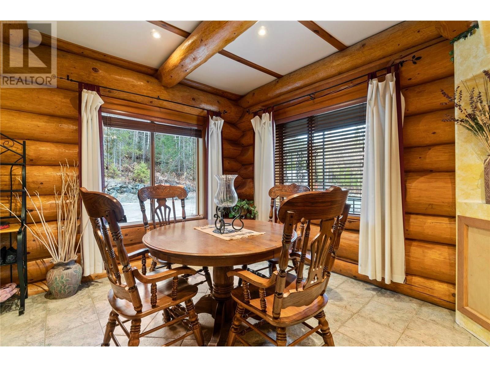 4955 Ivy Road, Eagle Bay