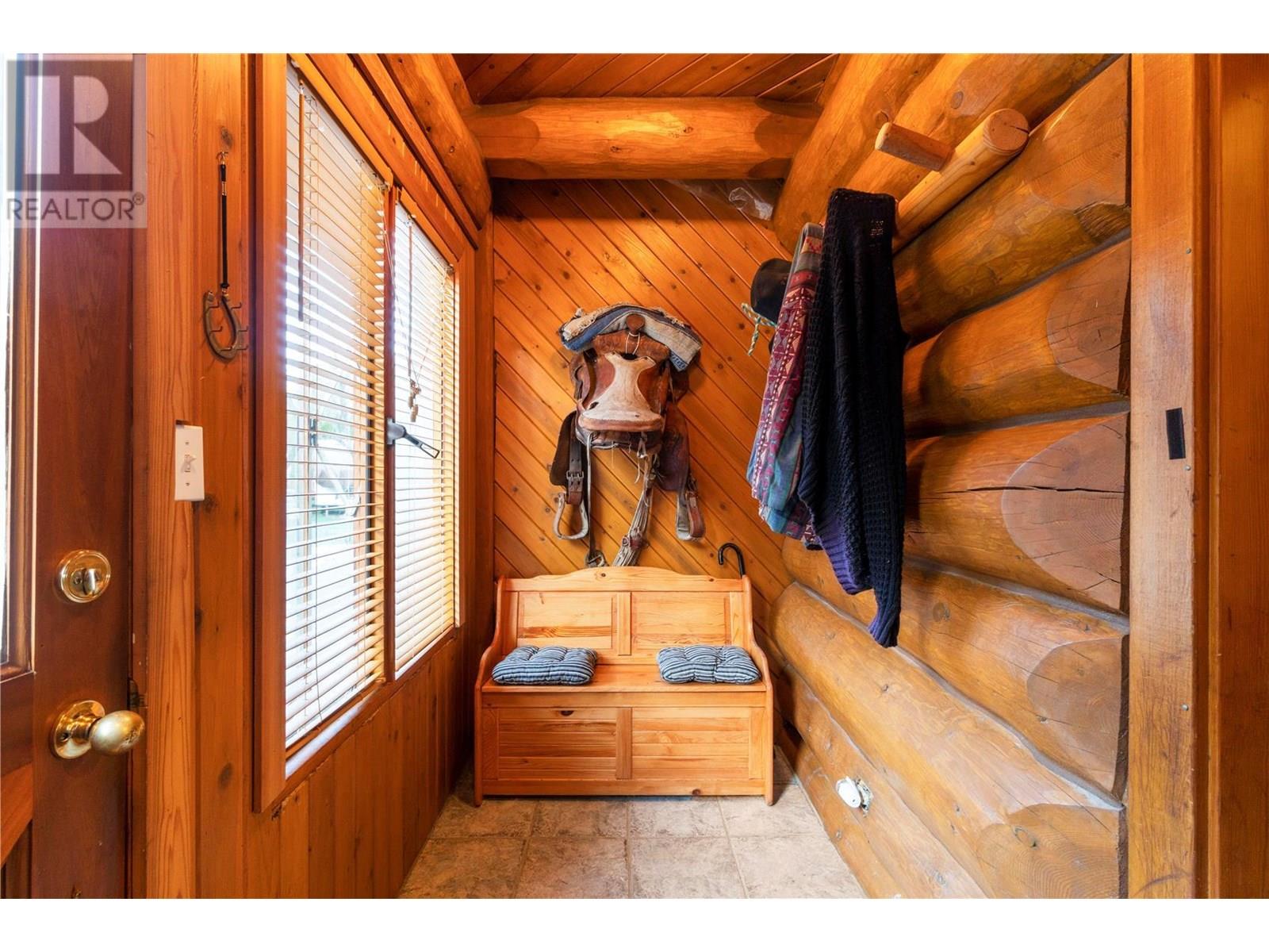 4955 Ivy Road, Eagle Bay