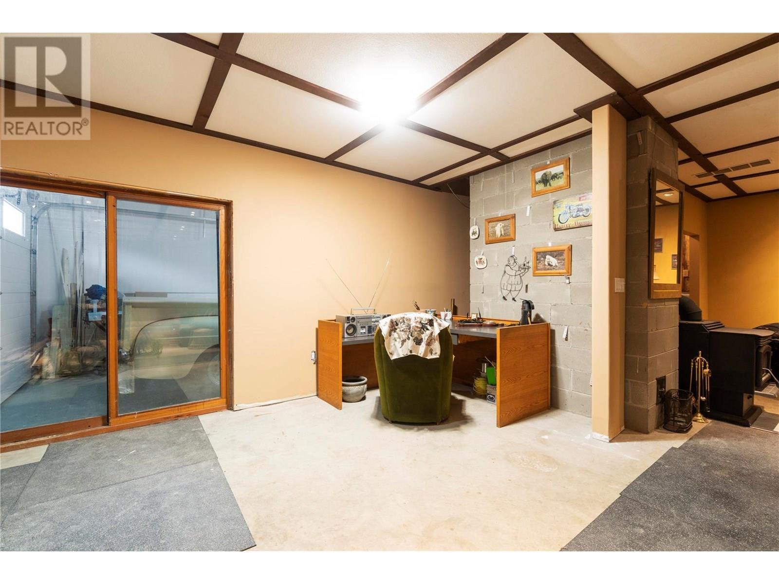 4955 Ivy Road, Eagle Bay