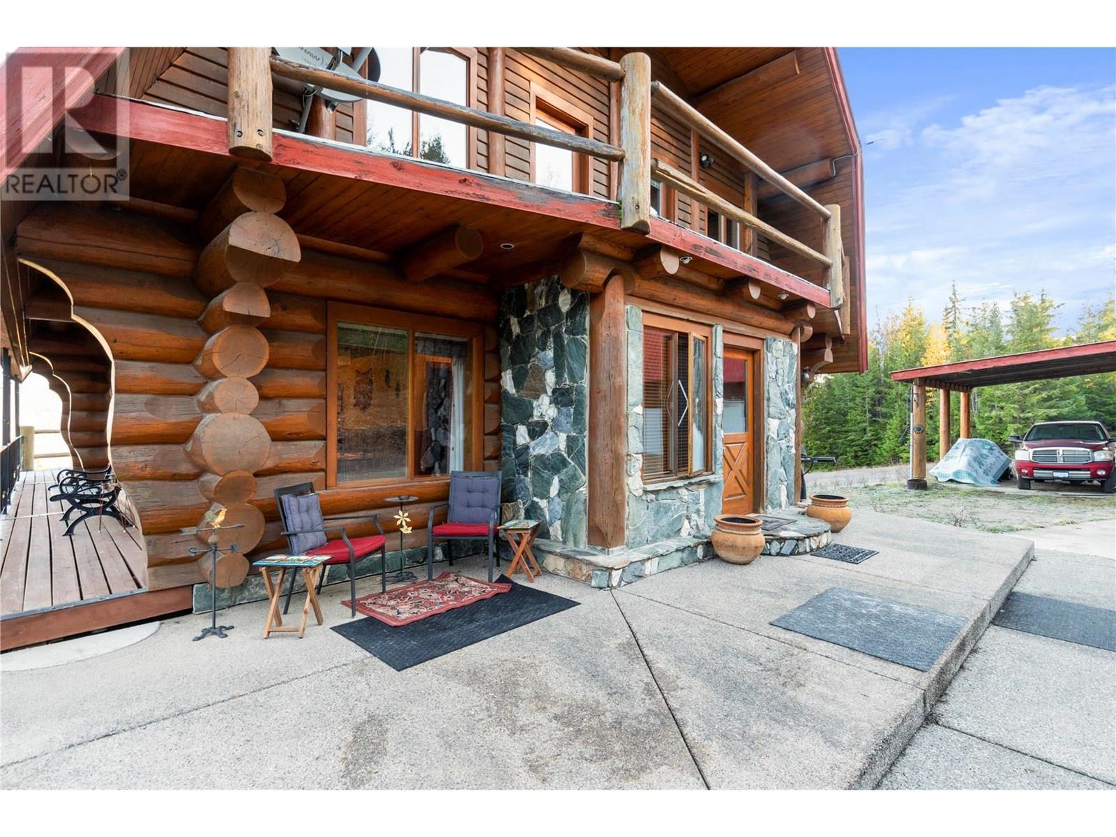 4955 Ivy Road, Eagle Bay