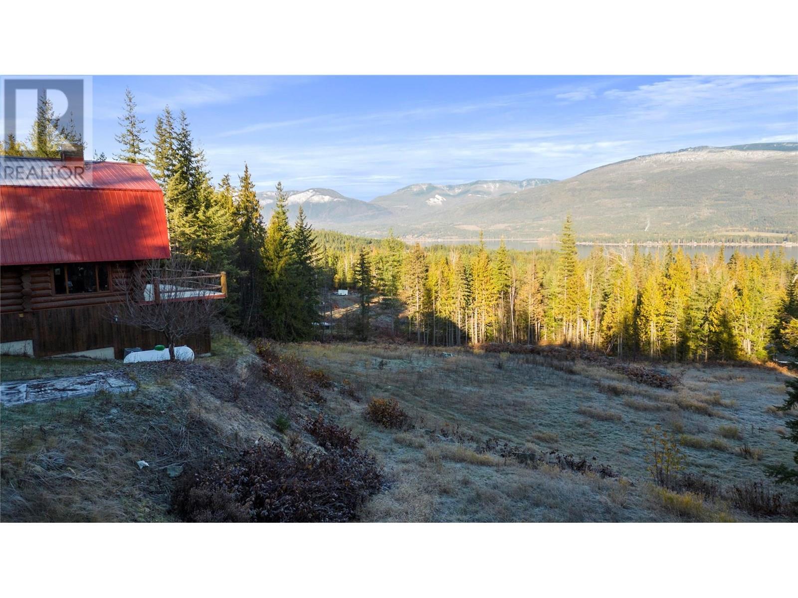 4955 Ivy Road, Eagle Bay