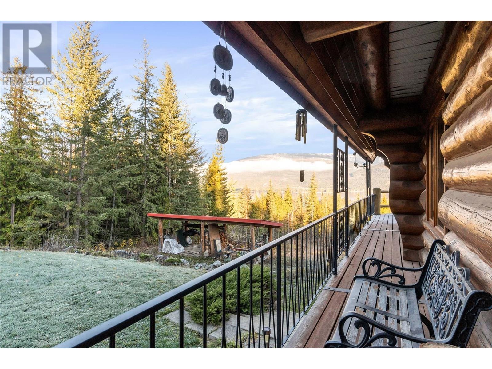 4955 Ivy Road, Eagle Bay
