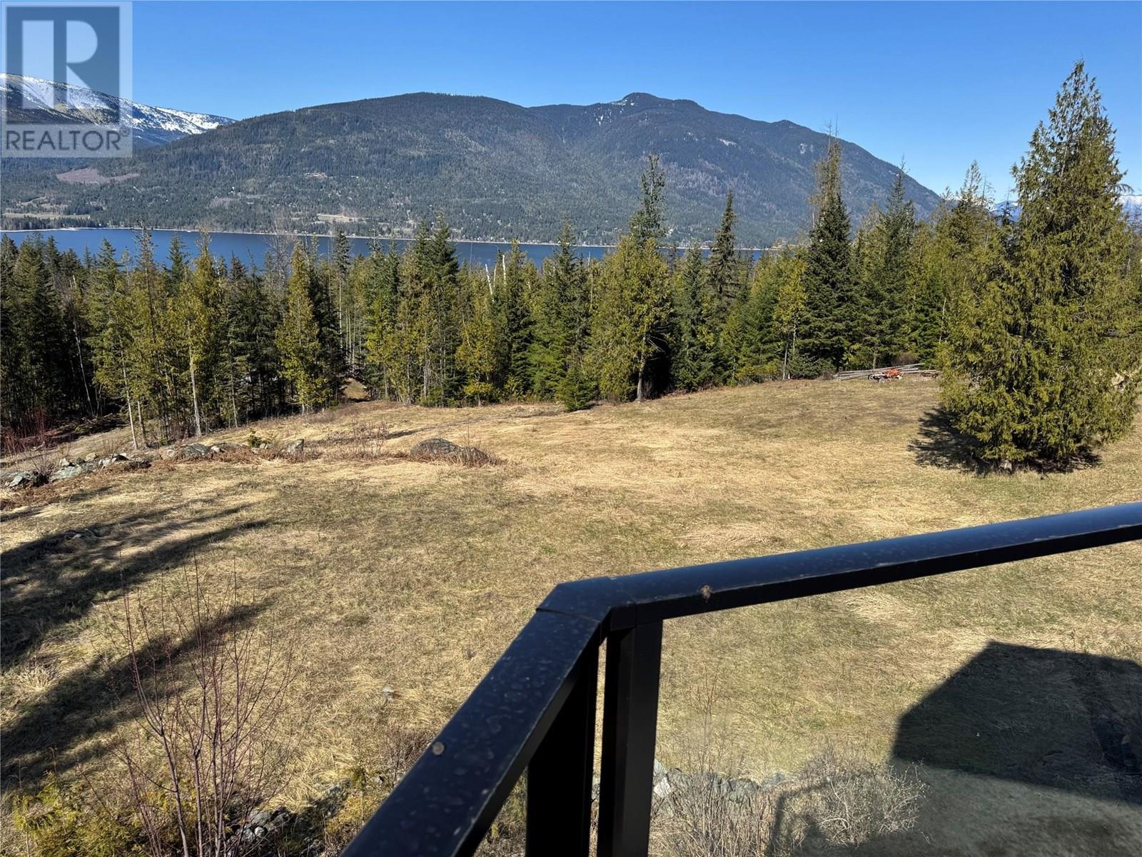 4955 Ivy Road, Eagle Bay