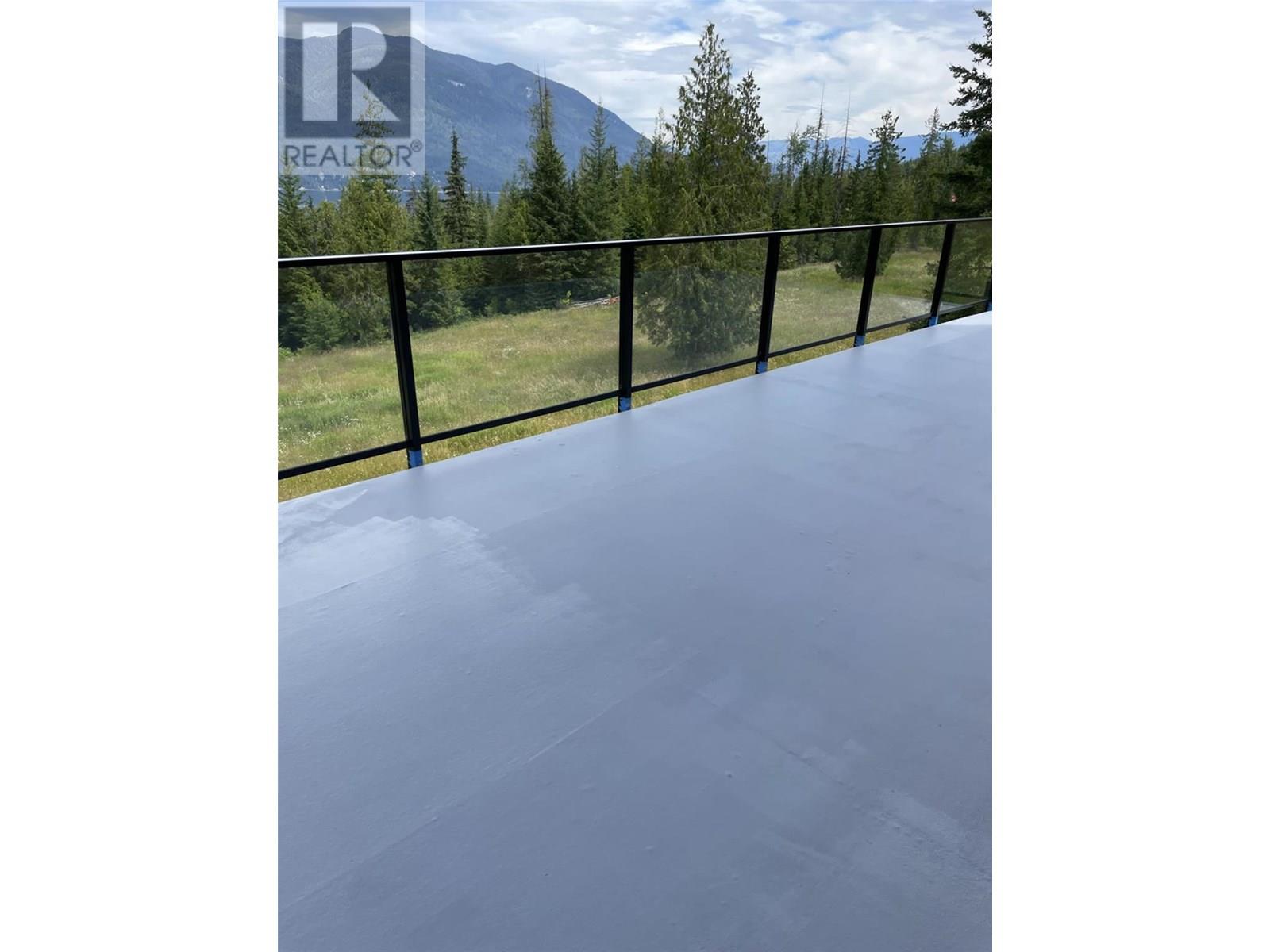 4955 Ivy Road, Eagle Bay