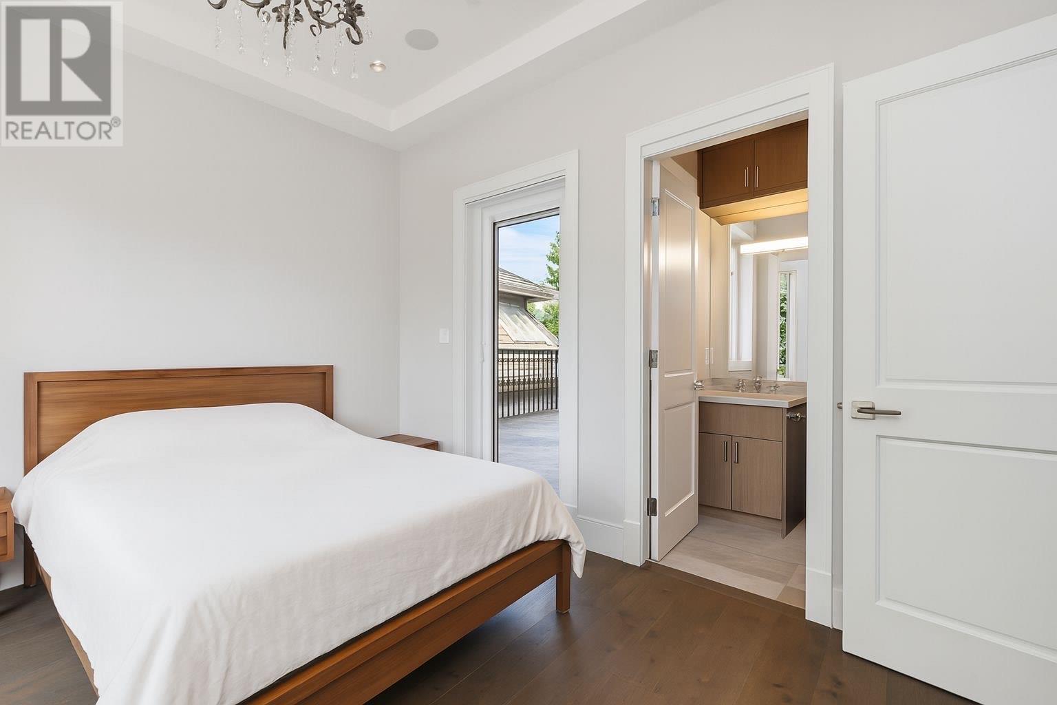 1149 W 26TH AVENUE, Vancouver