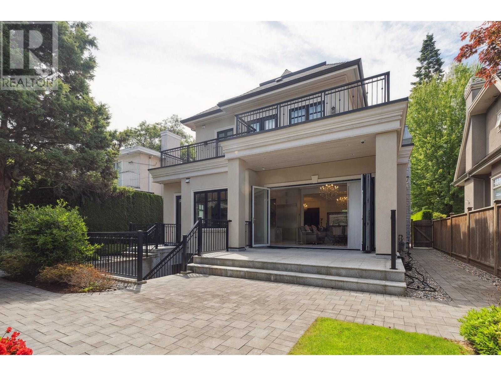 1149 W 26TH AVENUE, Vancouver