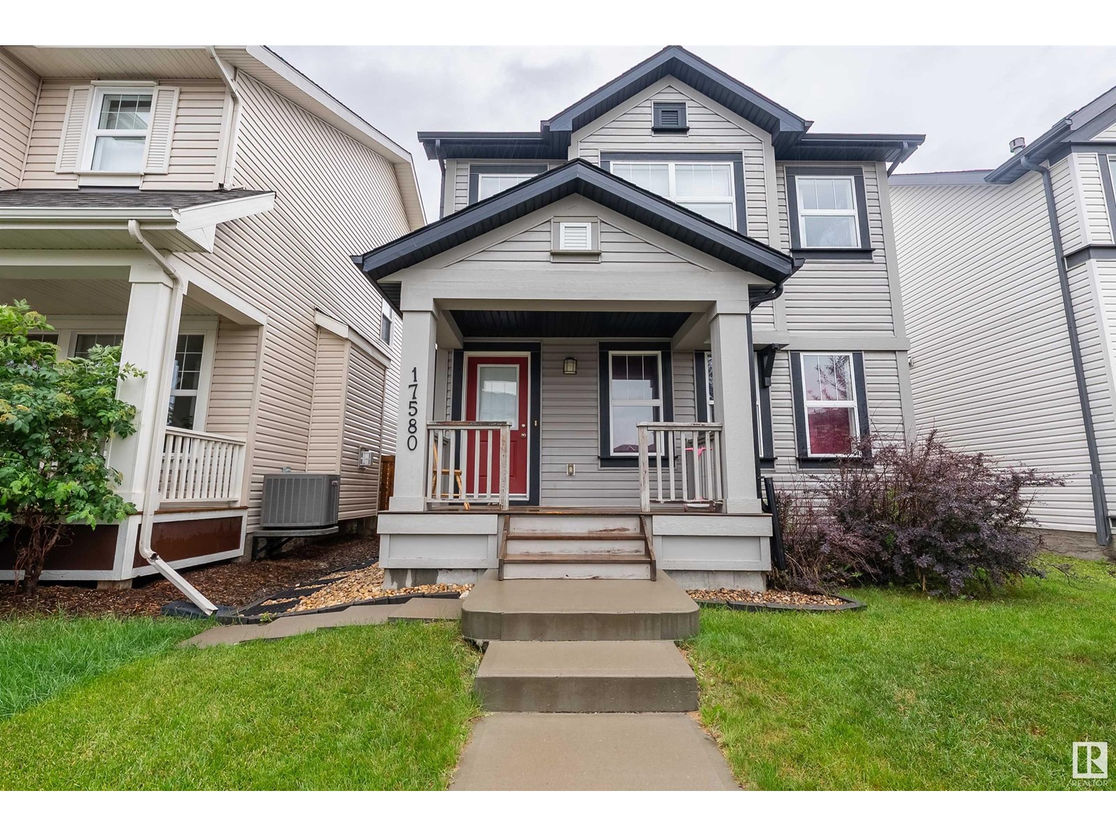 Photo 6 of 17580 58 St Nw, Edmonton AB