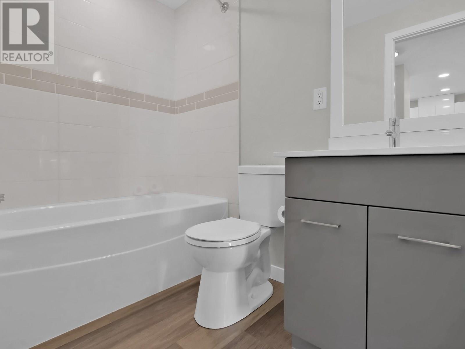 509 722 Valley Road, Kelowna