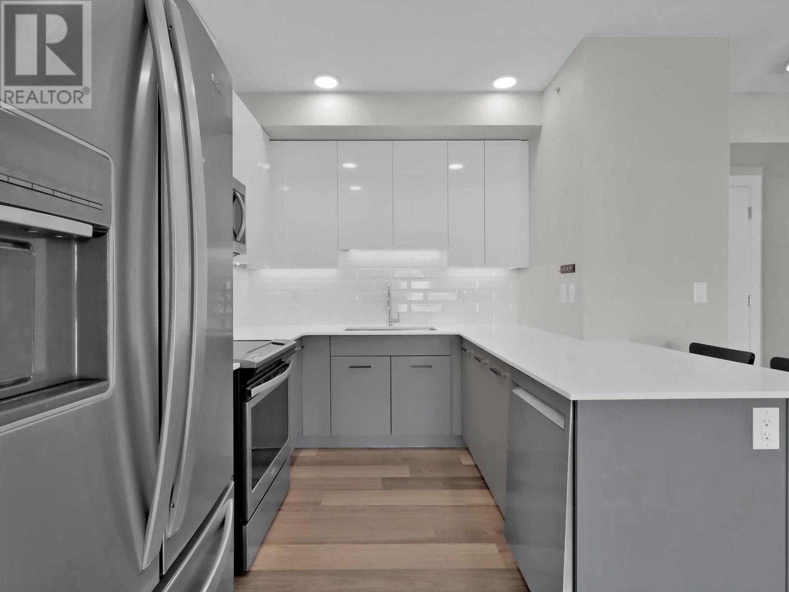 509 722 Valley Road, Kelowna